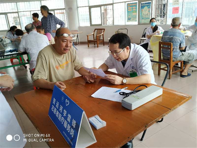 健康管理科深入社區(qū)，貼心服務守護村民健康